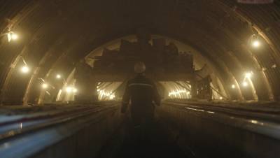 Спасатели проверяли данные о задымлении в шахте метро "Ломоносовская"