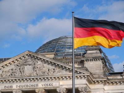 Депутат Бундестага рассказала о планах Германии снова напасть на Россию
