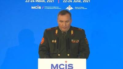 Министр обороны Белоруссии заявил о прокси-войне за модель мироустройства