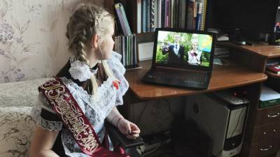 Всероссийский школьный выпускной снова пройдет онлайн