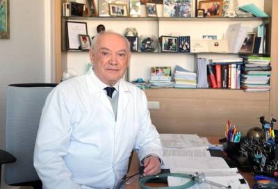 Доктор Румянцев: какой вакциной прививаться от COVID-19, должен решать врач