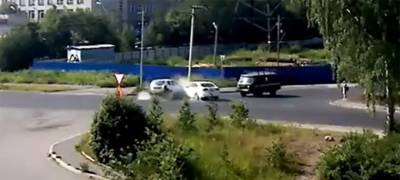 Пассажир пострадал в лобовом столкновении в Петрозаводске (ФОТО)