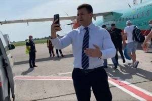 Тищенко задержал вылет самолёта из-за съёмки видео
