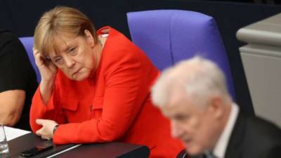 Финты фрау: действительно ли Меркель стремится «разморозить» Нормандский формат