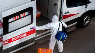 Максимум смертей и заражений: в России установлены три антирекорда по COVID-19 с начала пандемии