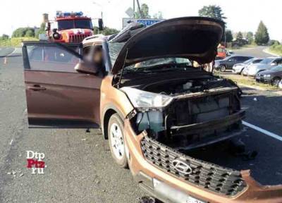 Солнце било в ветровое стекло: на трассе «Кола» в ДТП с тягачом погибли две женщины