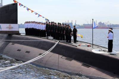 Военно-морской салон стартовал в Петербурге