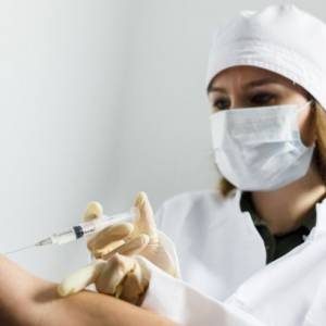 В Украине стартовал четвертый этап вакцинации