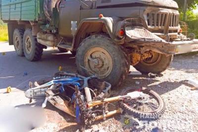 На Прикарпатье грузовик сбил насмерть двух мотоциклистов