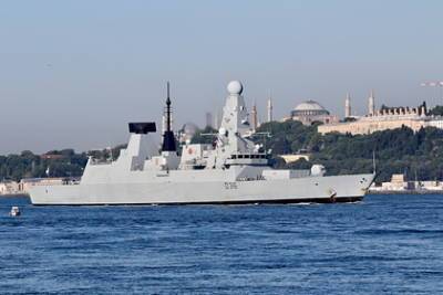 Российские военные раскрыли детали инцидента с британским эсминцем в Черном море