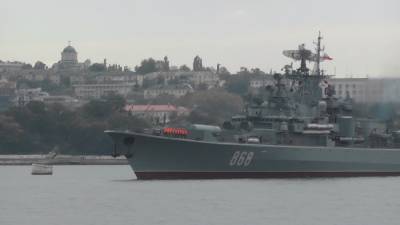 Российские военные применили оружие, чтобы отогнать британский эсминец от госграниц