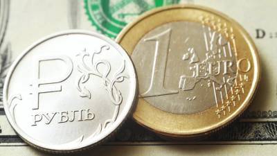Петр Пушкарев - Аналитик оценил ситуацию на валютном рынке - russian.rt.com
