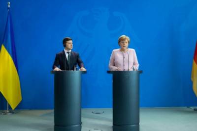 Меркель пригласила Зеленского в Берлин: названа дата визита