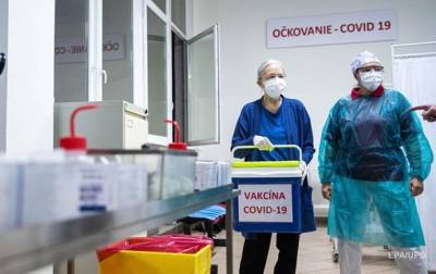 Словакия сообщила о первом завозном из РФ случае COVID-штамма Дельта