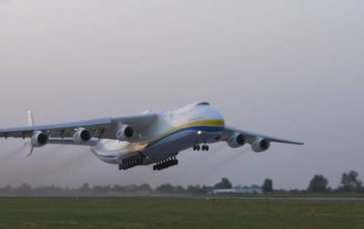 Гигант Ан-225 Мрия возобновил полеты