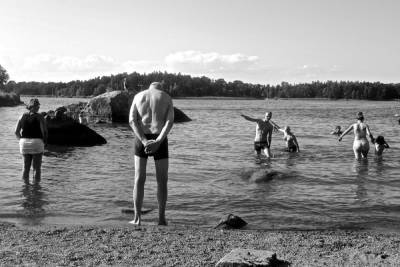 Dagens Nyheter: нудисты устроили «битвы» за пляжи Швеции с остальными гражданами