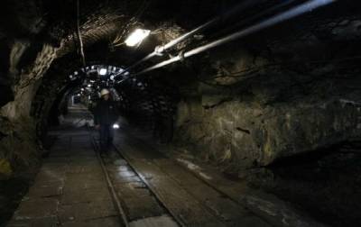 В Донецкой и Луганской областях за долги обесточивают государственные шахты