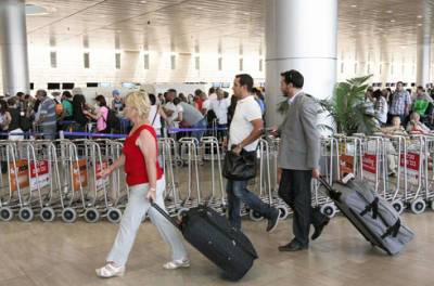 Из-за вспышки коронавируса: свободный въезд туристов в Израиль отложен до 1 августа