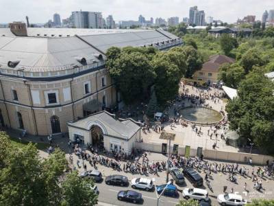 В Киеве открылся Х международный фестиваль «Книжный Арсенал»