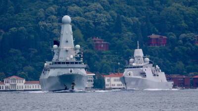 Пересёк госграницу России: что известно об инциденте с британским эсминцем Defender в Чёрном море