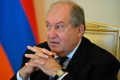 Президент Армении заявил о риске появления турецких войск в Карабахе