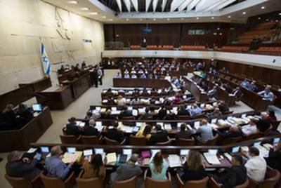 Раам поддержит закон «об объединении арабских семей» после предложения Минстроя