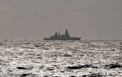 Британский эсминец «сбежал» от Крыма в Персидский залив