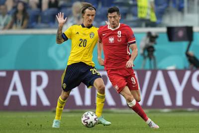 Швеция победила Польшу благодаря голу форварда «Краснодара» и вышла в плей-офф