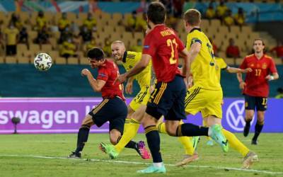 Сборные Испании и Швеции вышли в плей-офф Евро-2020