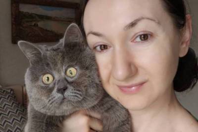 Российский кот с вечно удивленным лицом прославился на весь мир