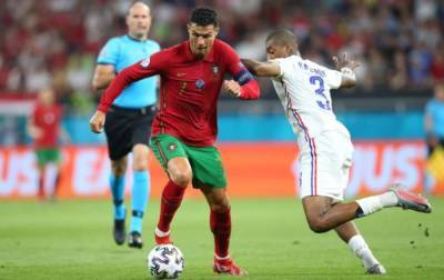 Три пенальти, рекорд Роналду и дубль Бензема: Франция и Португалия сыграли вничью 2:2