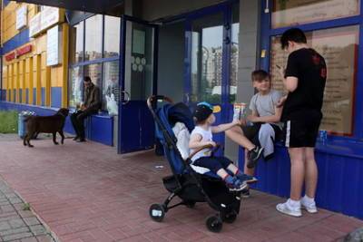 Россияне смогут подать заявления на пособия беременным и родителям-одиночкам