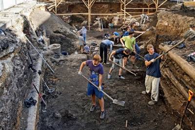 Завершилась реставрация крупной коллекции археологических находок в Москве