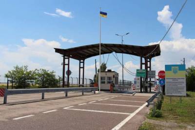 На границе с оккупированным Крымом закрывают один из пунктов пропуска
