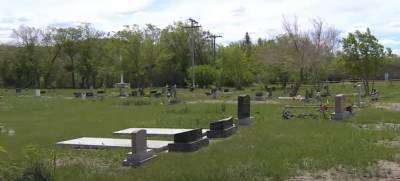 В Канаде нашли сотни безымянных могил около школы-интерната для детей индейцев