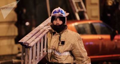 Склад с порохом загорелся на площади почти 1,3 тыс кв.м в Башкирии