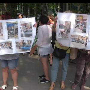 Запорожские предприниматели протестовали против стихийной торговли. Видео