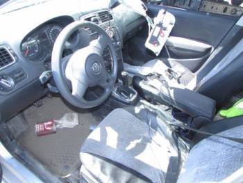 Незадачливый угонщик врезался на чужом автомобиле в спецтранспорт на Северном шоссе Череповца