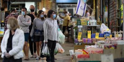 Обязательное ношение масок в помещениях в Израиле могут вернуть уже в воскресенье