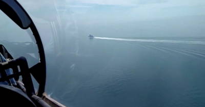 Берега потеряли: эксперт заявил, что крейсер Defender стоило потопить