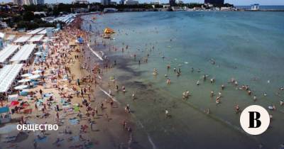 Курорты Краснодарского края с 1 августа закроют для непривитых от COVID-19