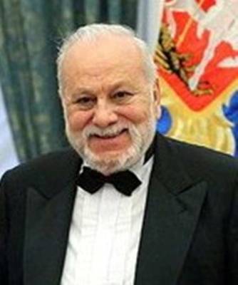 Отец Киркорова о признании сына «угрозой национальной безопасности» Украины: «Филипп не занимается политическими вопросами»