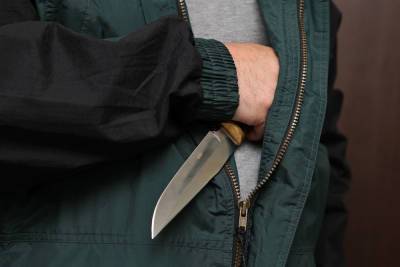 Житель Тверской области пойдёт под суд из-за того, что его приятель напоролся на нож
