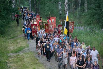 В Екатеринбурге несмотря на коронавирус планируют провести крестный ход в Царские дни