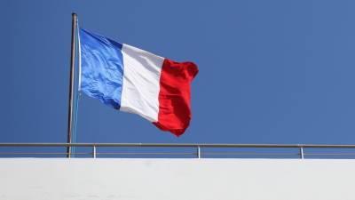 В МИД Франции выступили за «требовательный диалог» с Россией