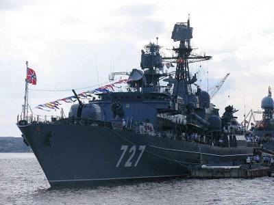 Капитан эсминца Defender признал факт предупредительного огня со стороны России