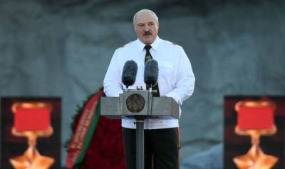 "Хотите, чтобы мы и дальше вас защищали?": чем Белоруссия ответит на санкции ЕС