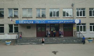 В Нижнем Новгороде директора школы уволили за отказ сдать учеников, посещавших акции протеста