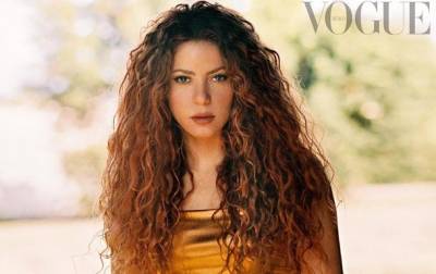 Шакира снялась для мексиканского Vogue