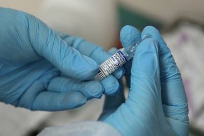 Почти половина краснодарских педагогов вакцинировались или записались на прививку